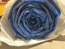 Load image into Gallery viewer, Solar Blanket 18x34'