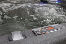 Load image into Gallery viewer, Feeling Spa 120v/240v