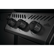 Load image into Gallery viewer, Freestyle 365 Propane Napoleon BBQ - F365DPGT