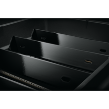 Load image into Gallery viewer, Freestyle 365 Propane Napoleon BBQ - F365DPGT