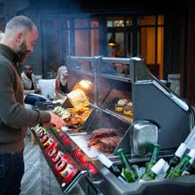 Load image into Gallery viewer, Prestige Pro 825 Propane - Infrared Rear & Side Burners - Stainless Steel