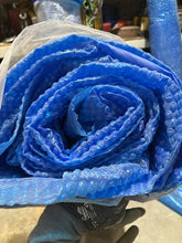 Load image into Gallery viewer, Solar Blanket 27' Round
