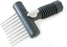 Load image into Gallery viewer, Aqua Comb Filter Cartridge Cleaning Tool
