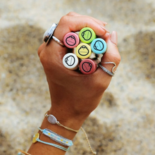 Load image into Gallery viewer, SUN BUM LIP BALM
